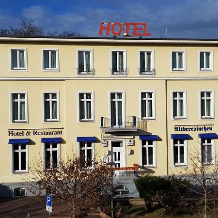 Hotel Altberesinchen Франкфурт на Одер Екстериор снимка